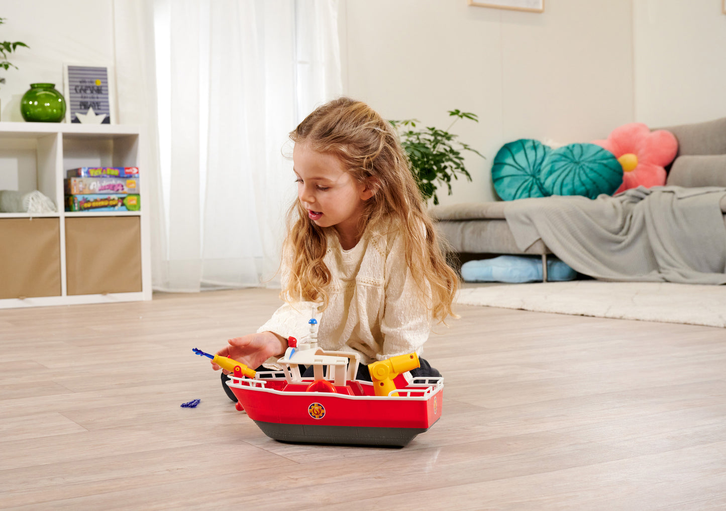 Fireman Sam Titan Fireboat with Cannons and Figure