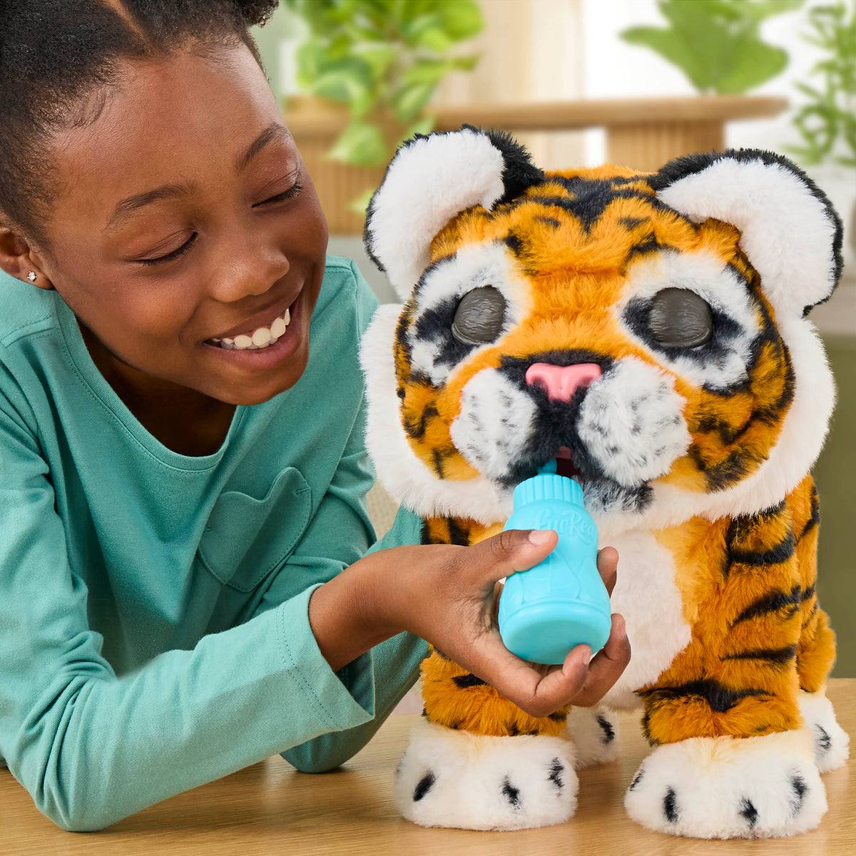furReal Gabby the Grow & Roar Tiger