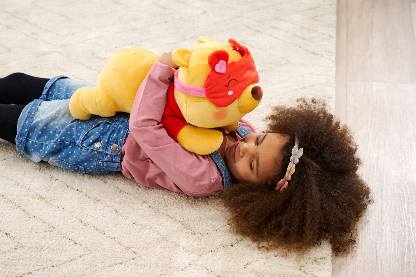 Disney Snuglets Wellbeing Pooh plush toy 40cm cuddly character for snuggles or play