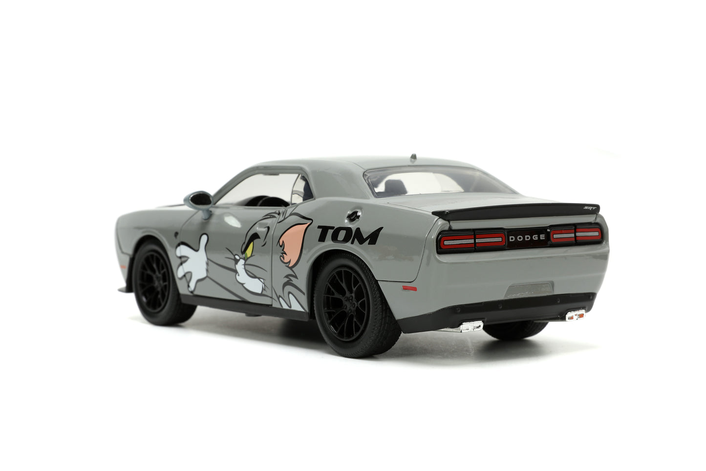 Tom & Jerry 2015 Dodge Challenger Hellcat 1:24 Scale Die Cast Vehicle with Jerry Figure