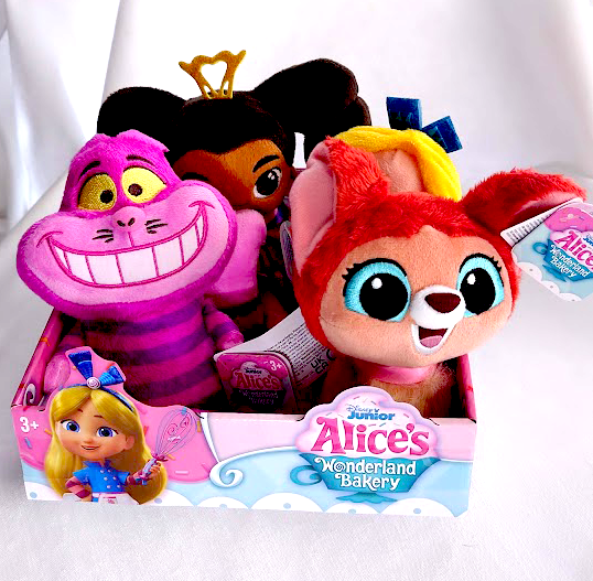 Disney Junior Alice's Wonderland Bakery Small Soft Toy Collection: Dinah (16cm), Alice (20cm), Princess Rosa (20cm), Cheshire Cat (20cm): 4 Pieces